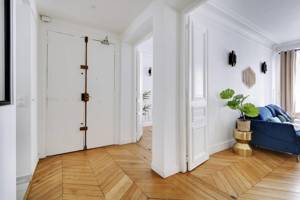 Classy - Arc De Triomphe Parijs